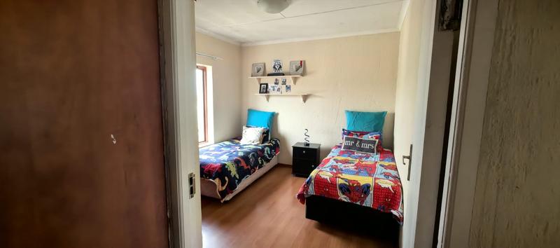 3 Bedroom Property for Sale in Dana Bay Western Cape